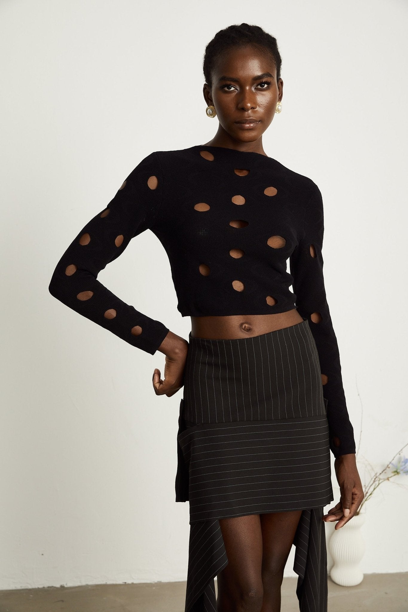 Ainsley cut  out cropped top