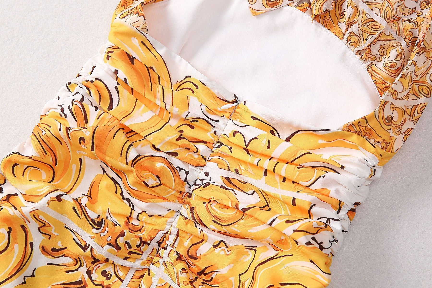 Baroque Halter Dress with Majolica - Print - Yellow