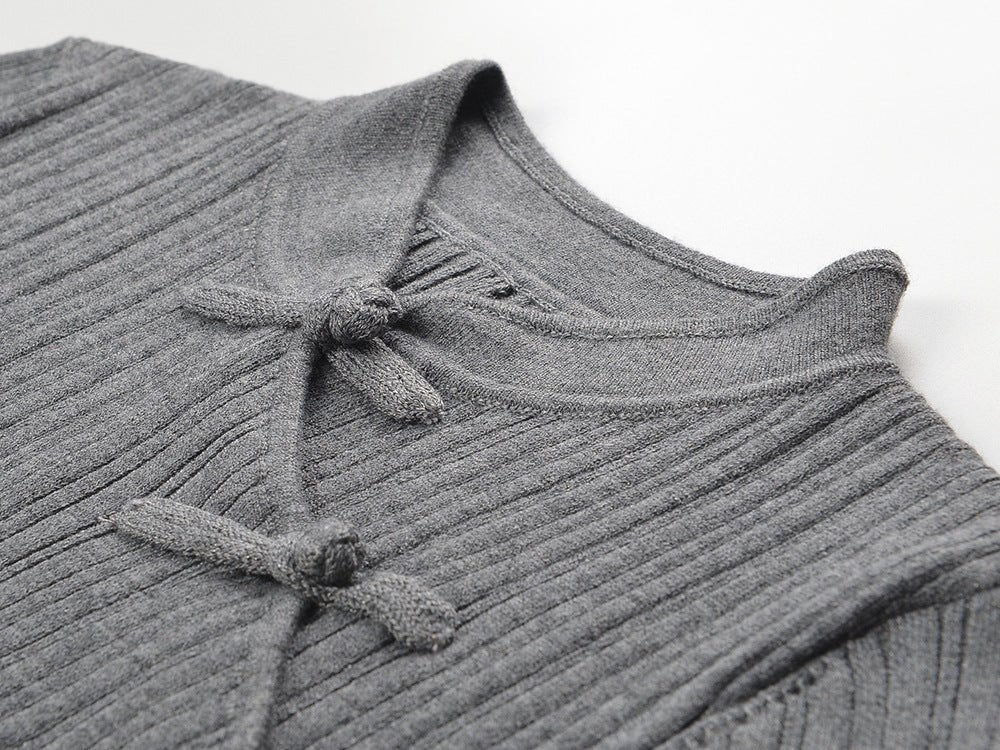 Minimalist Ribbed Knit Top with Knot Detailing - Gray