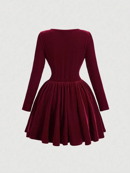 MOD Red Velvet WaistCinched Square Collar Short Dress For Women Turtleneck Long Sleeve Romper For