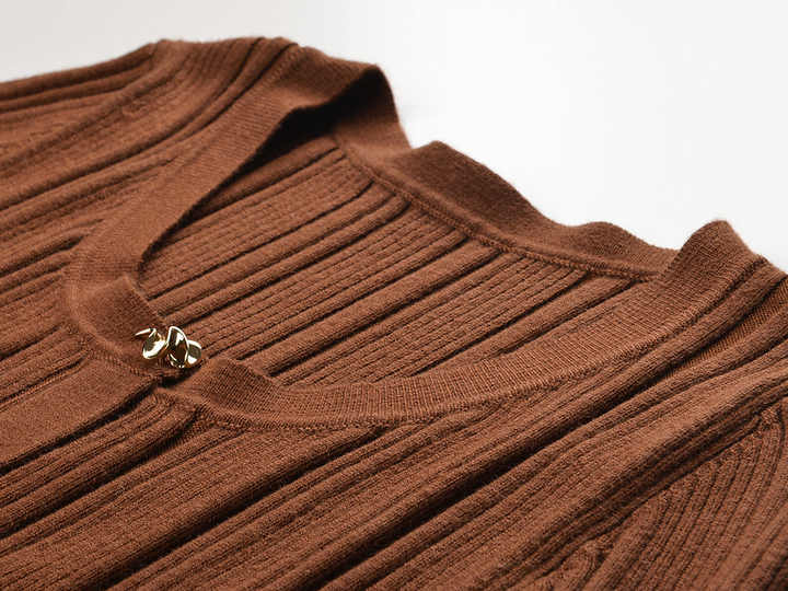 Ribbed Button - Down Stretchy Knit Top - Brown